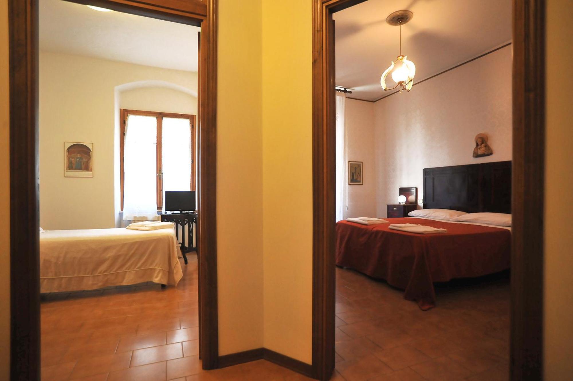Albergo Fiorentino Sansepolcro Bagian luar foto