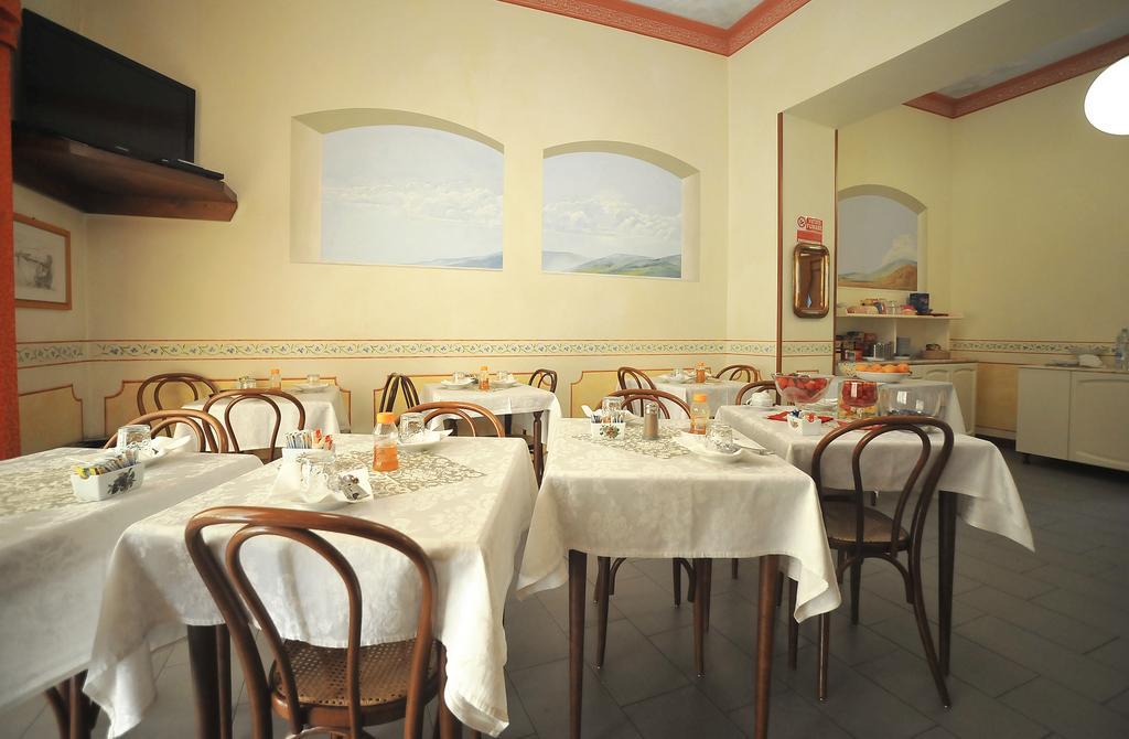 Albergo Fiorentino Sansepolcro Bagian luar foto