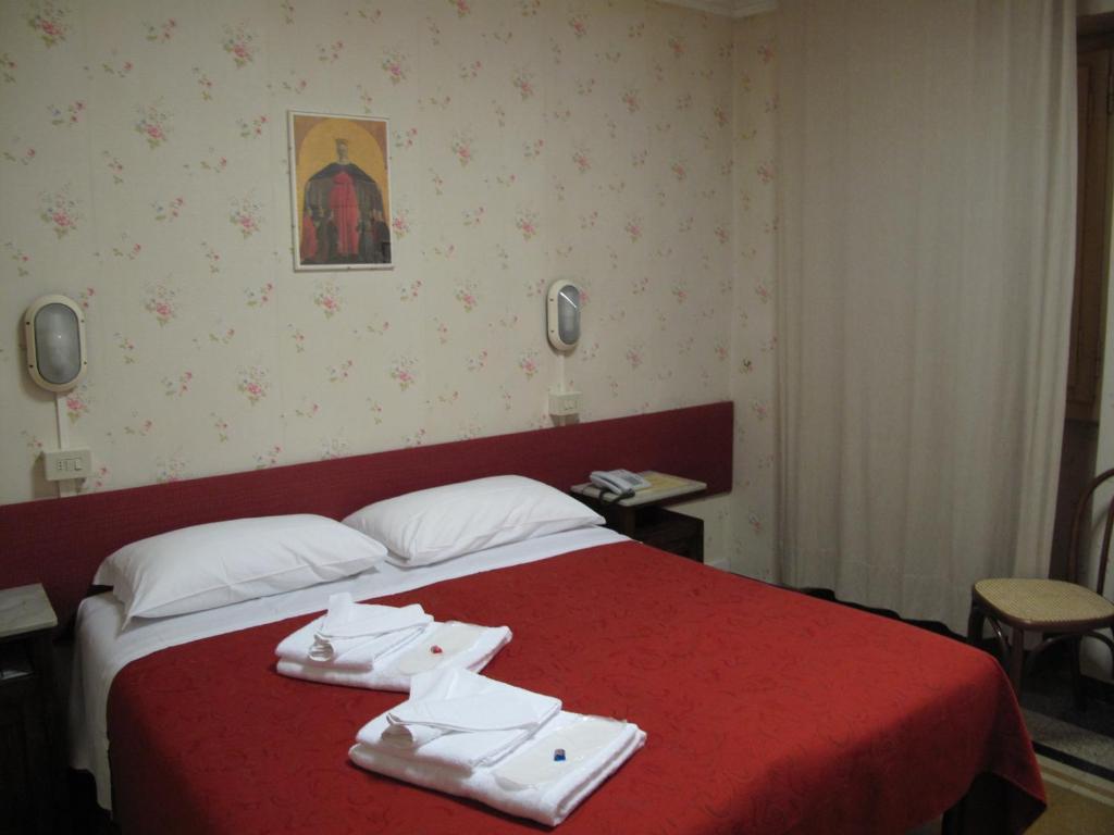 Albergo Fiorentino Sansepolcro Ruang foto